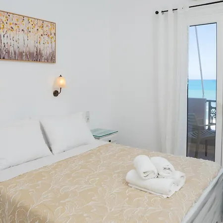 קלמאקי Artemis Beach Studios מראה חיצוני תמונה