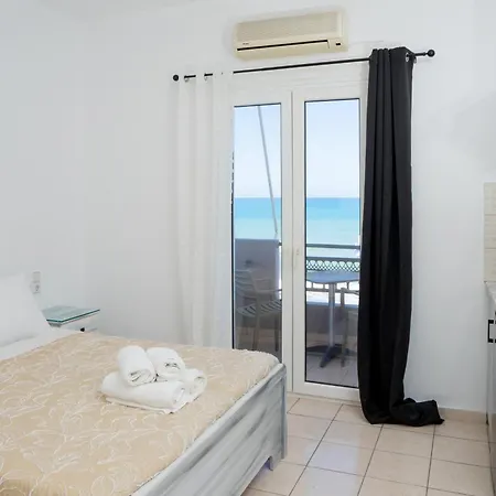 קלמאקי Artemis Beach Studios מראה חיצוני תמונה