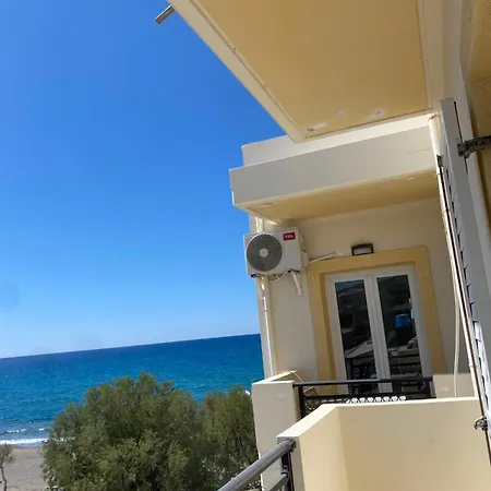 קלמאקי Artemis Beach Studios חדר תמונה