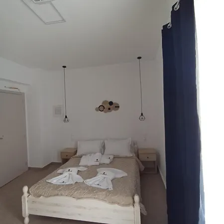 קלמאקי Artemis Beach Studios חדר תמונה