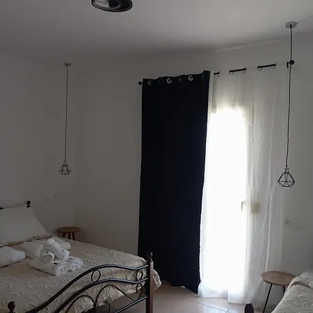 קלמאקי Artemis Beach Studios חדר תמונה
